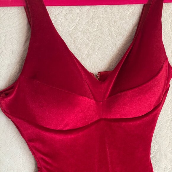 M Pinup Girl Yahaira Shapewear Faja Red Velvet Bodycon Compression Pencil Dress - Picture 7 of 8